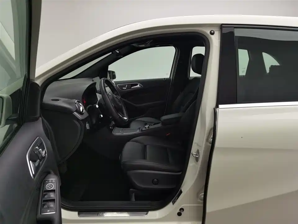 Mercedes-Benz Class B