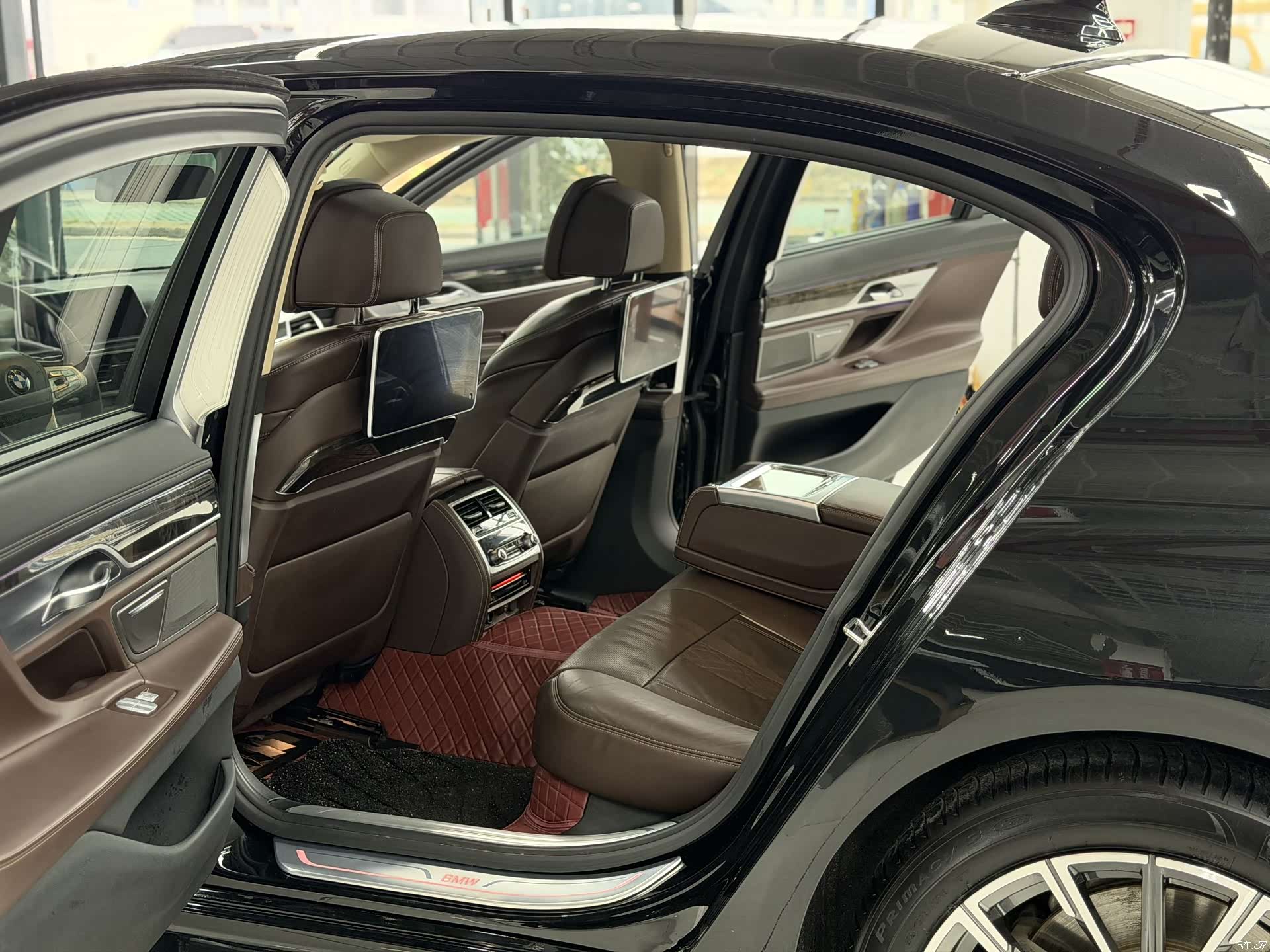 BMW 7 Series, 2016 12