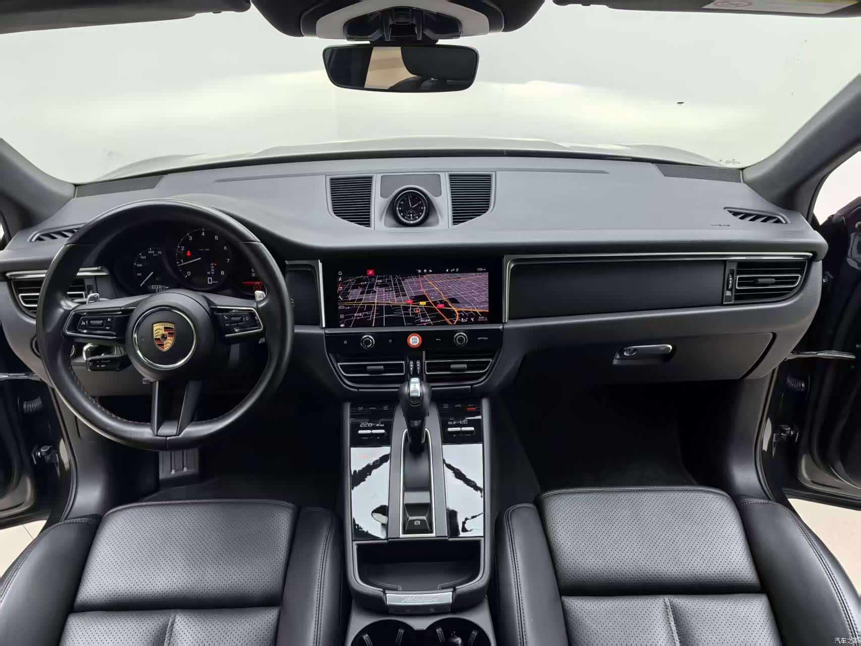 Porsche Macan, 2023 9