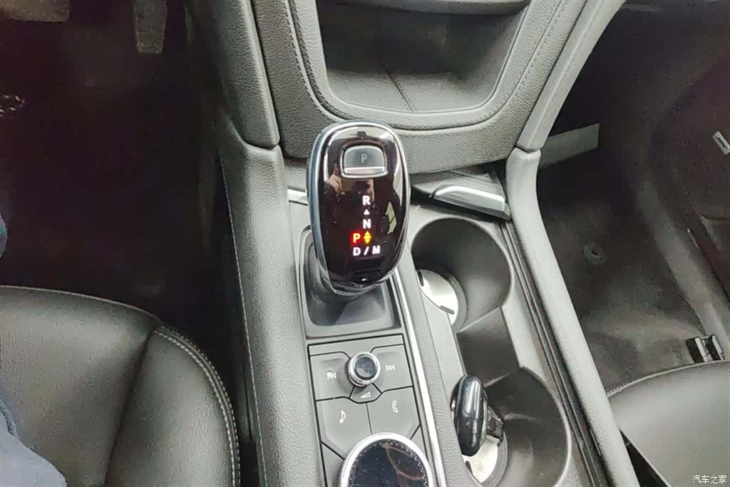 Cadillac XT6, 2022 16