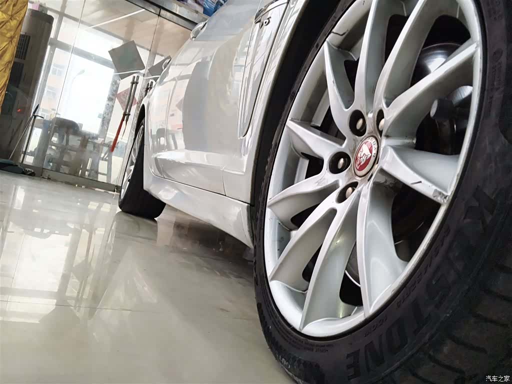 Jaguar XF, 2014 19