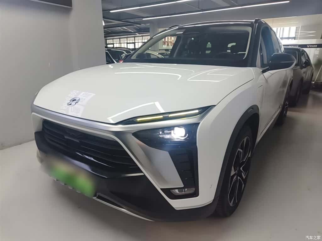 NIO ES8, 2021 1