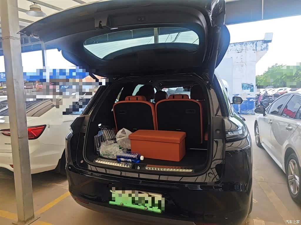 Li Auto L8, 2024 19