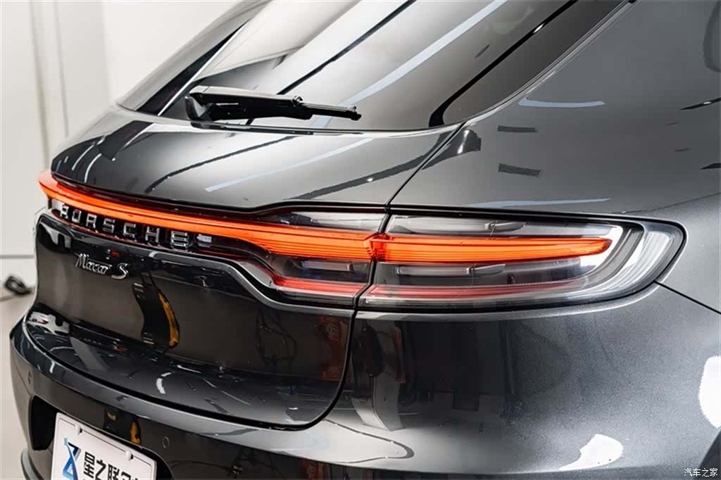 Porsche Macan, 2021 10