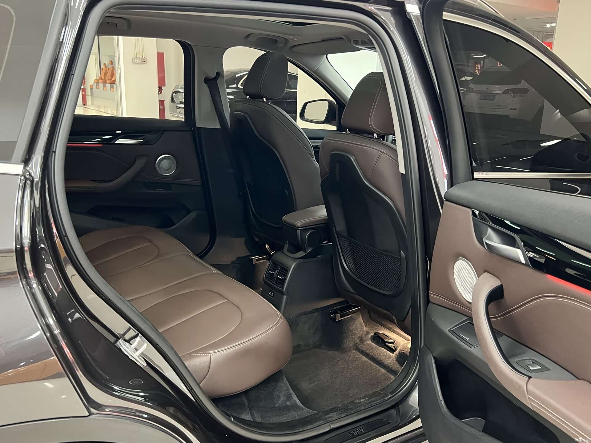 BMW X1, 2021 12