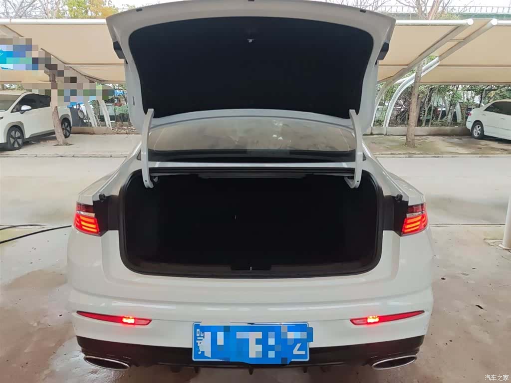 Geely Preface, 2022 19