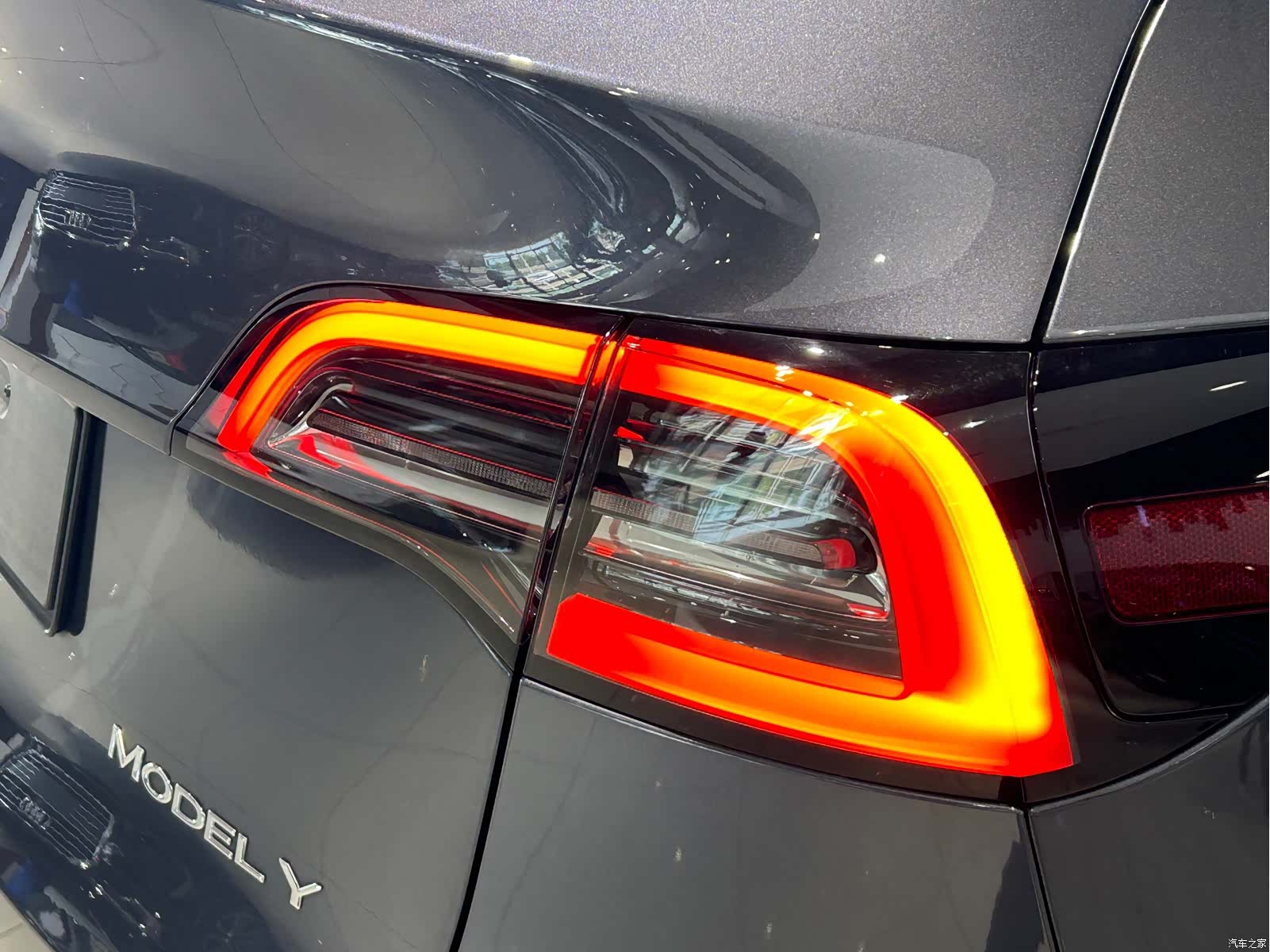 Tesla Model Y, 2022 23