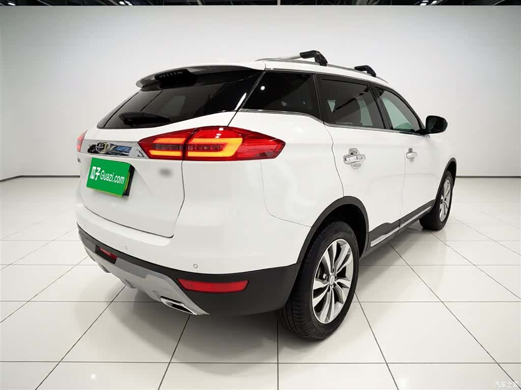 Geely Boyue, 2018 все фото