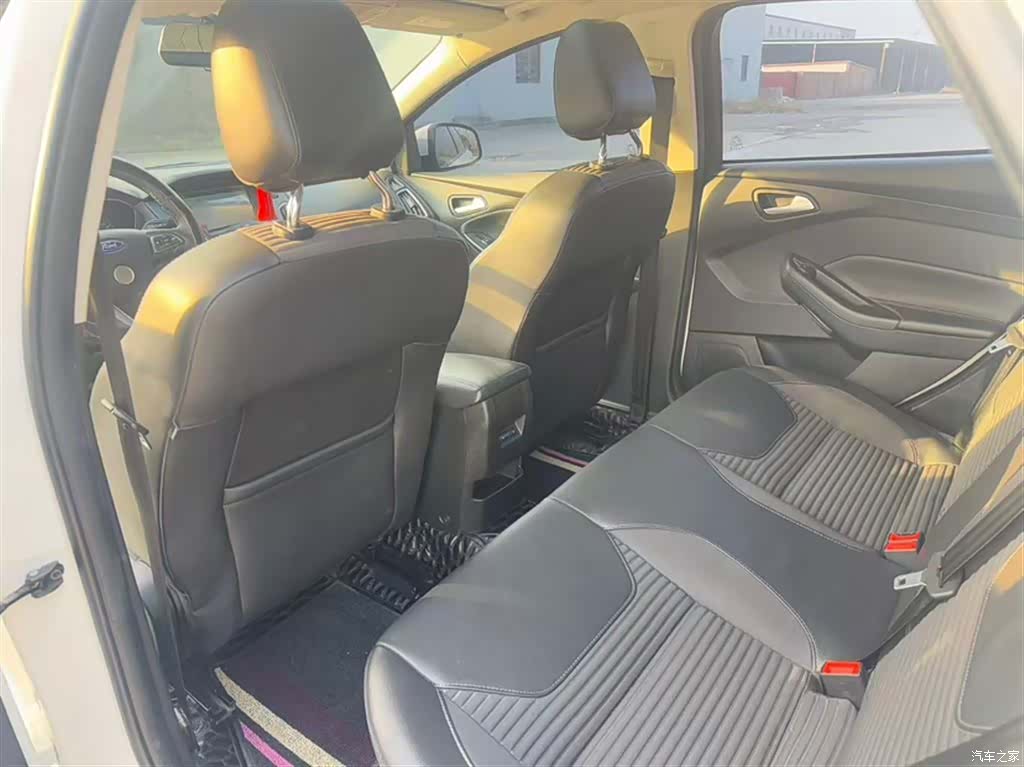 Ford Focus, 2017 23