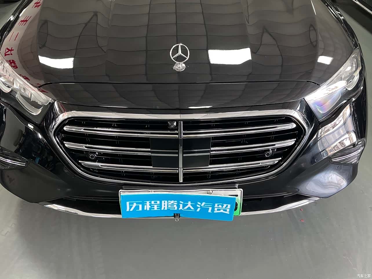 Mercedes-Benz E-Class, 2025 4