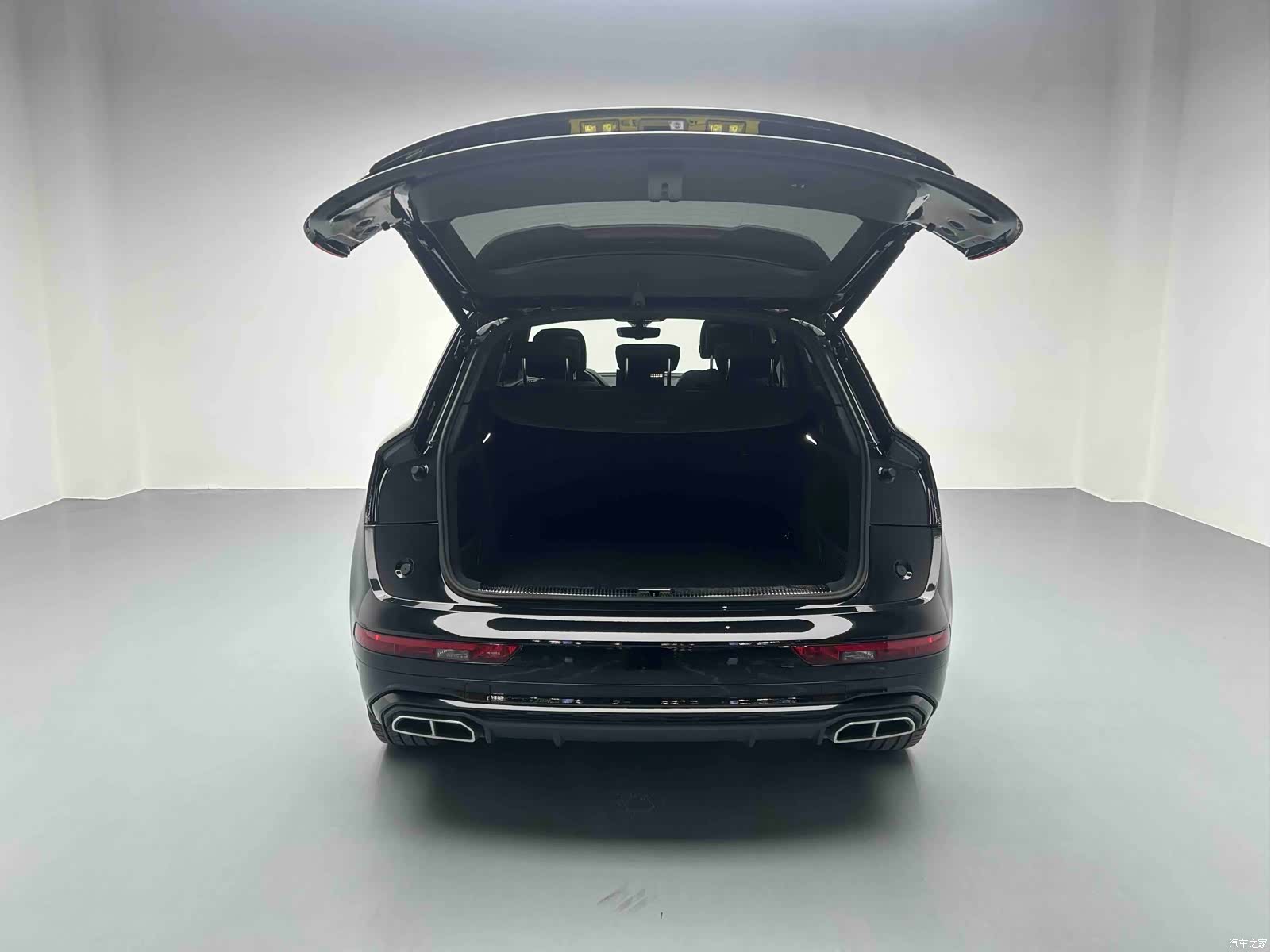 Audi Q5L, 2023 15