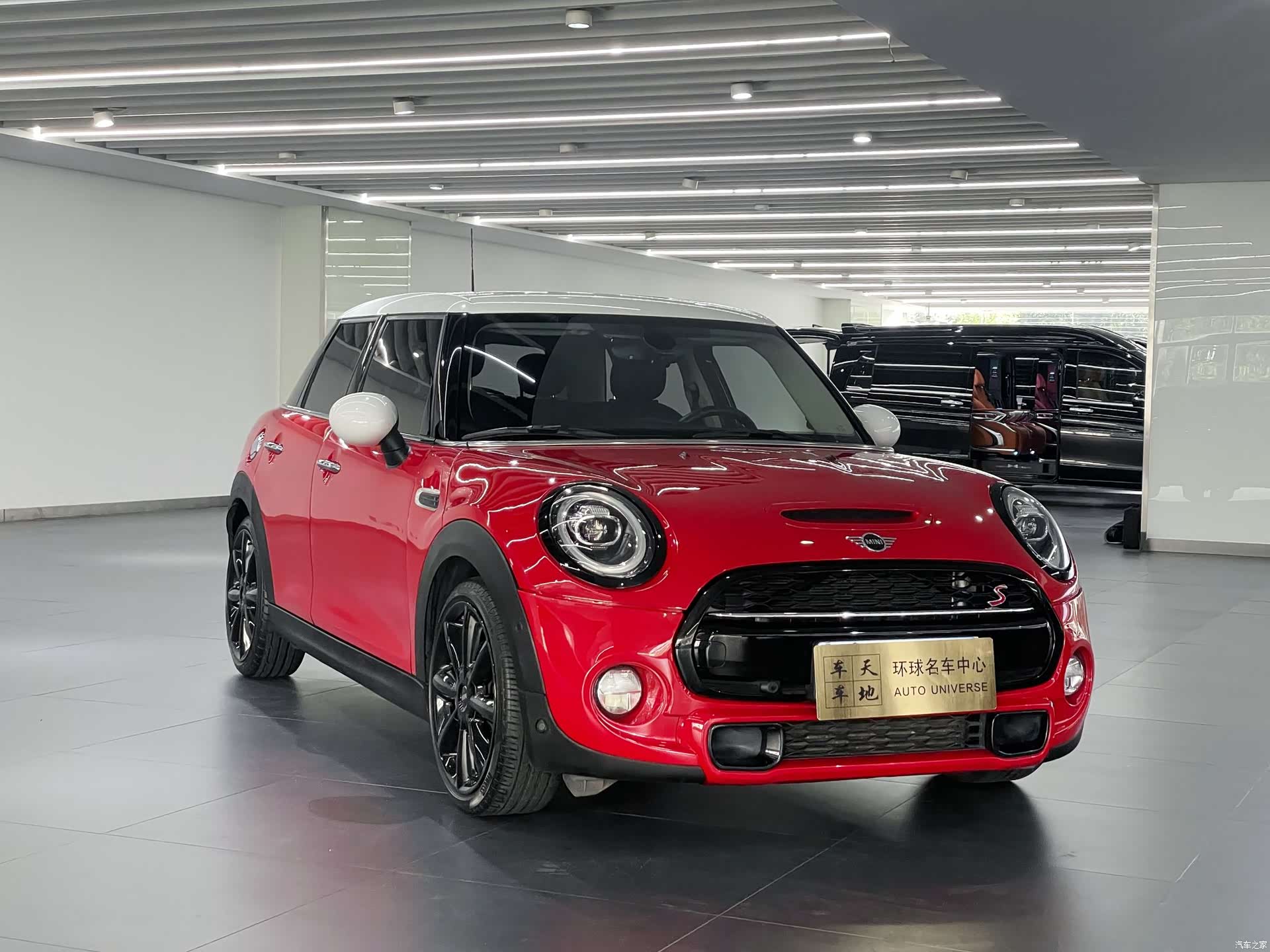 Mini Cooper, 2019 3