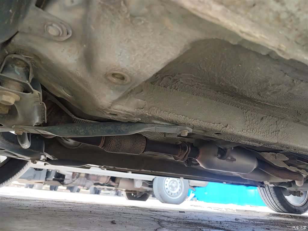Geely S1, 2019 19