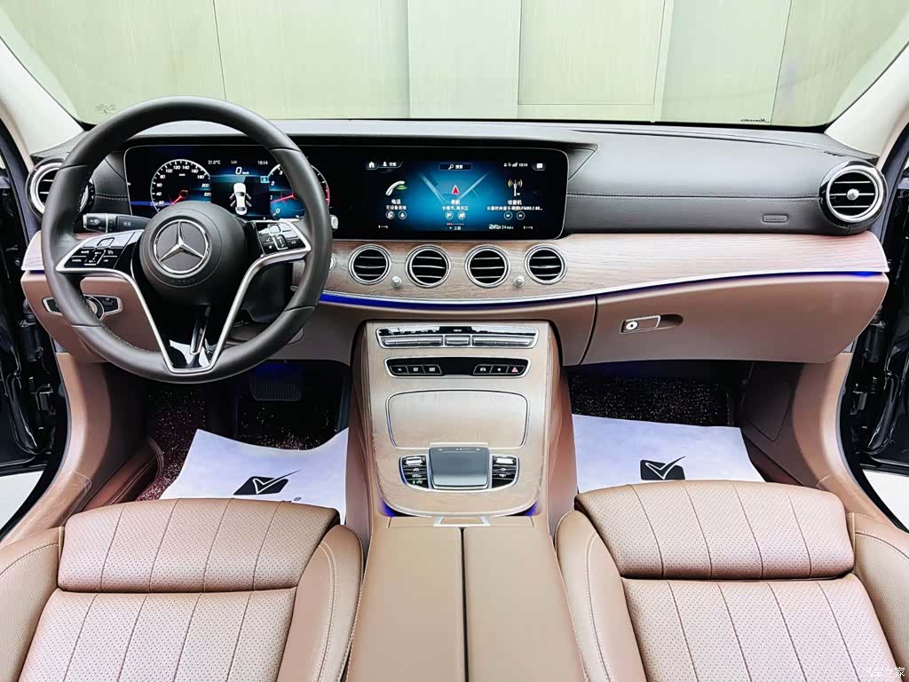 Mercedes-Benz E-Class, 2022 9