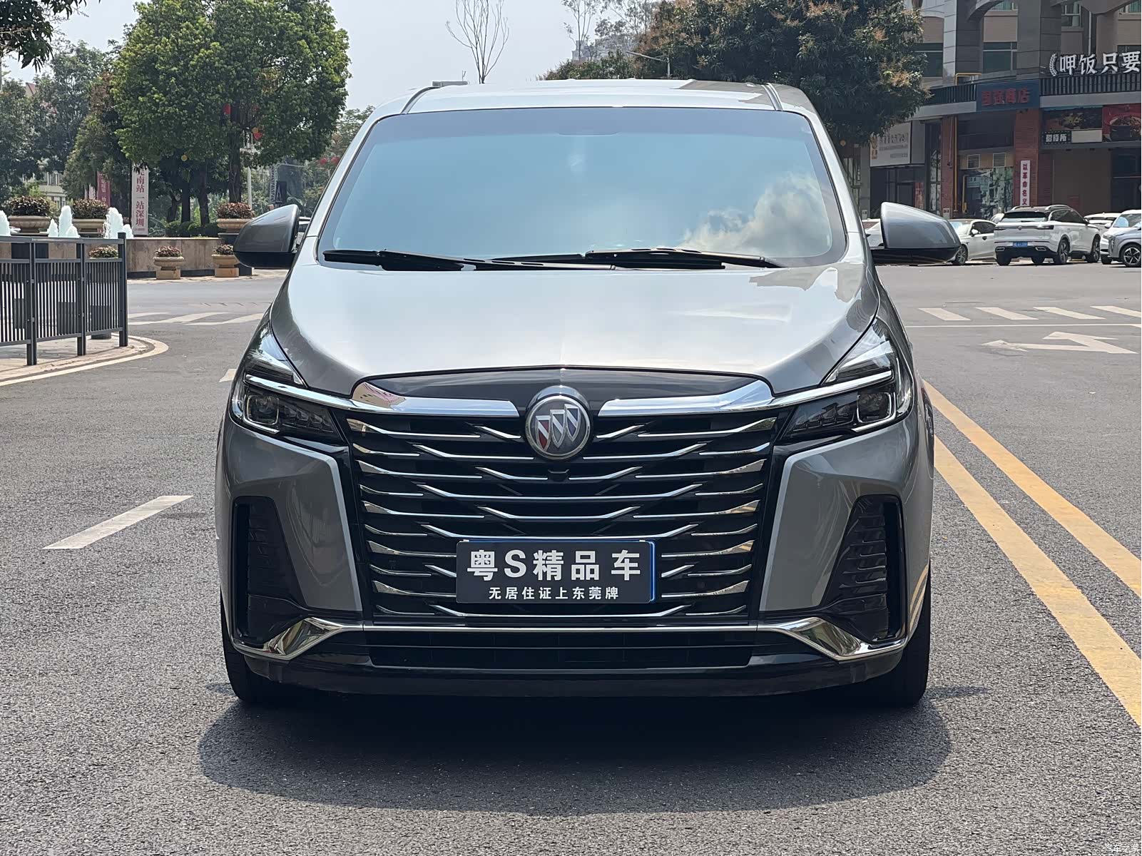 Buick GL8, 2022 2