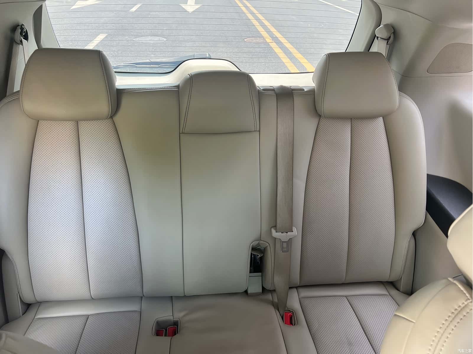 Buick GL8, 2022 13