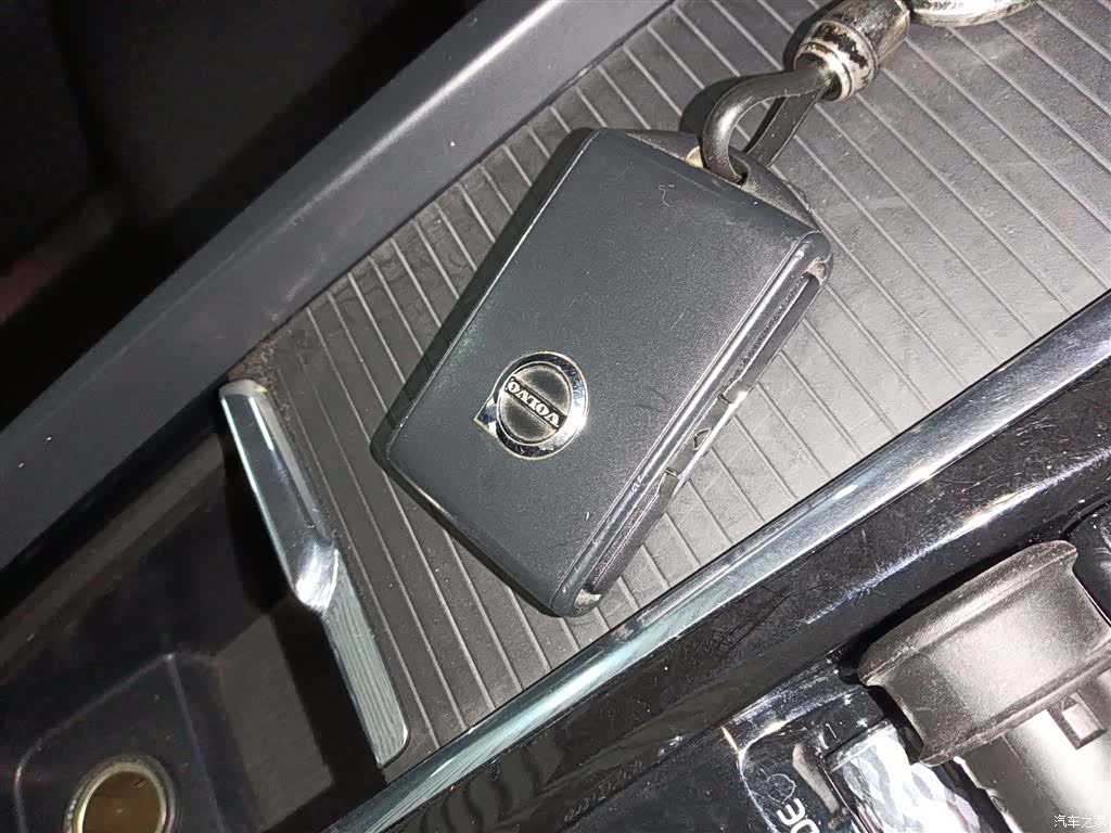 Volvo XC60, 2019 17