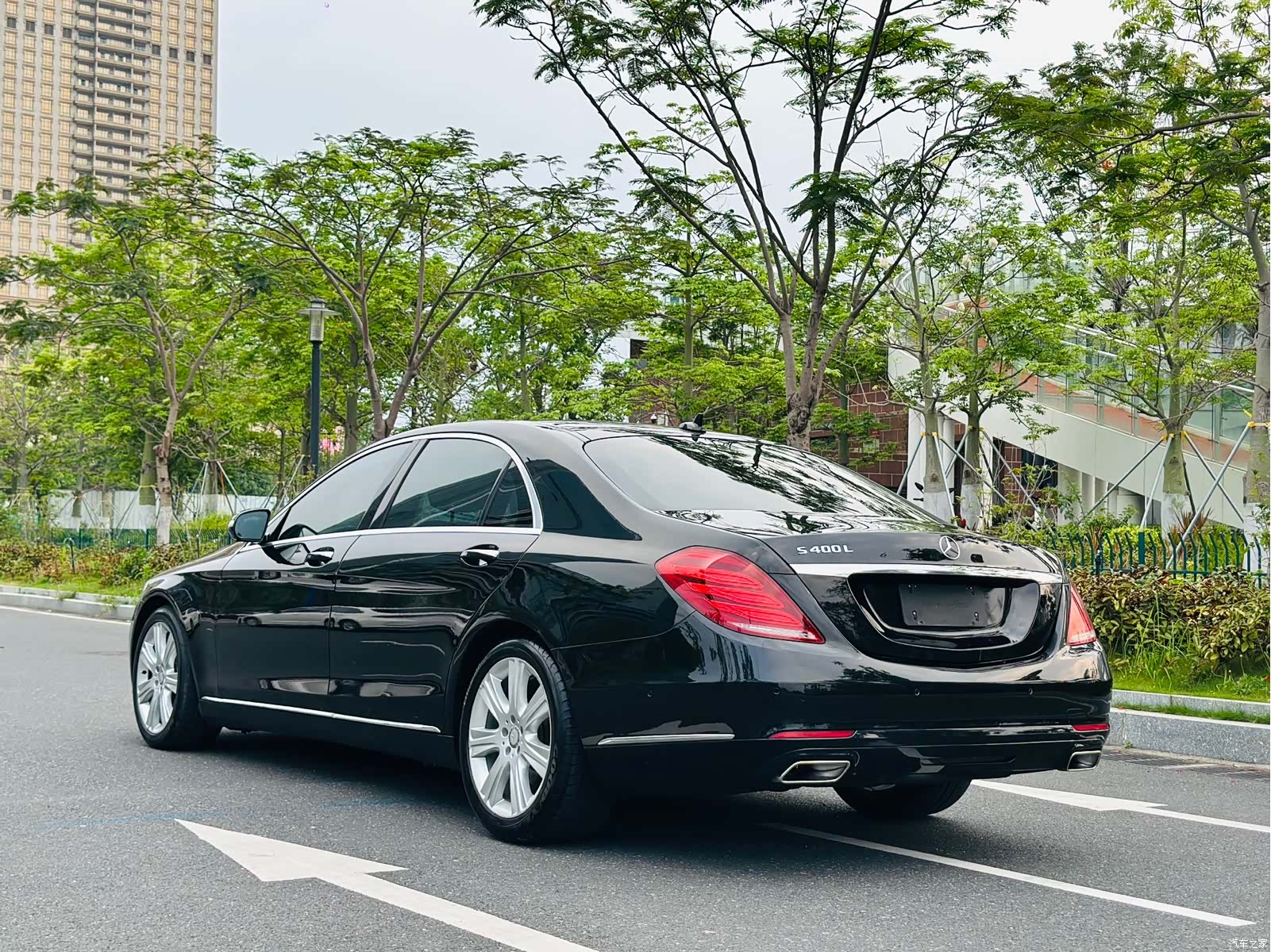Mercedes-Benz S-Class, 2016 3