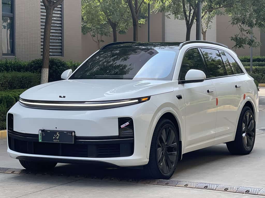 Li Auto L7 2023 Pro