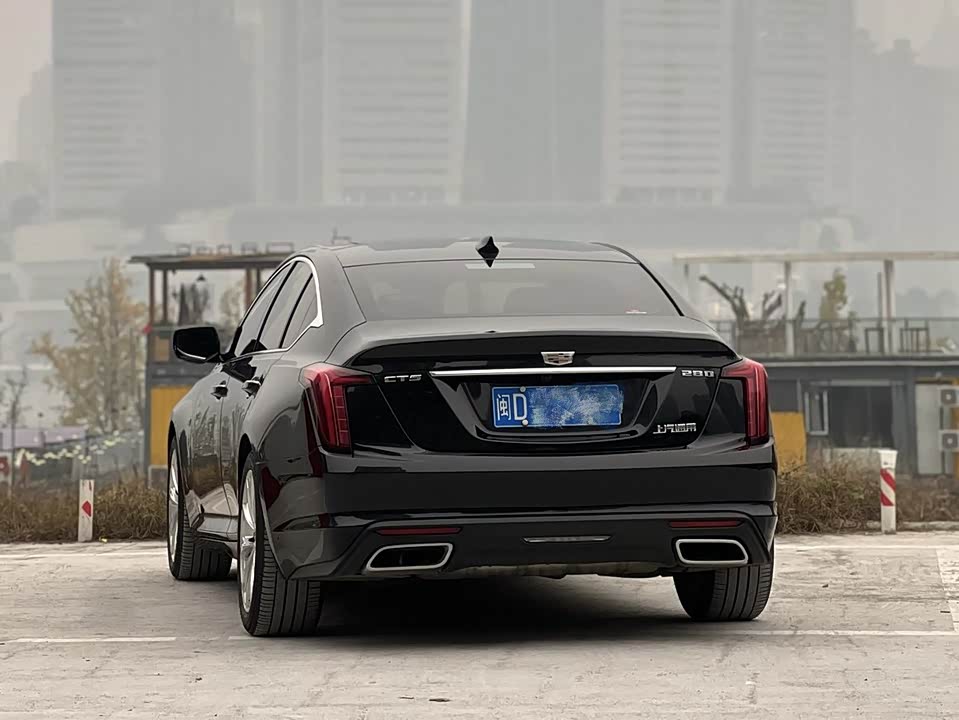 Cadillac CT5