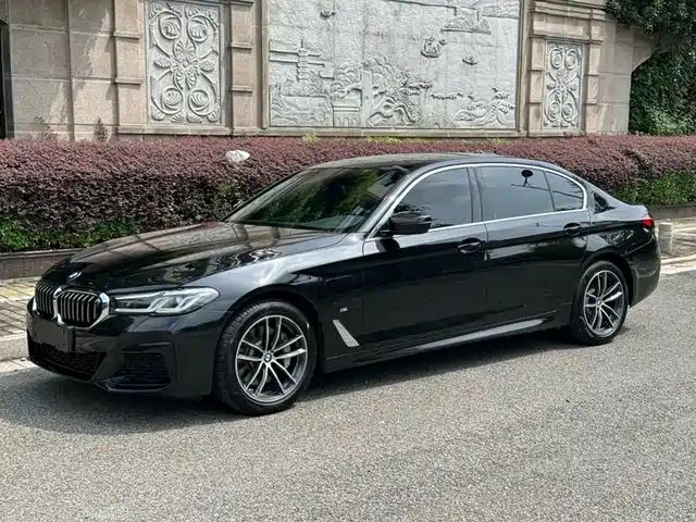 BMW 5 Series New Energy 2022 — купить из Китая под заказ