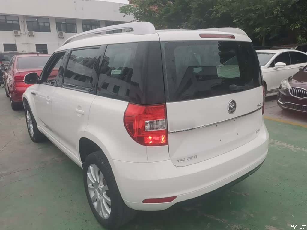 Skoda Yeti, 2016 все фото
