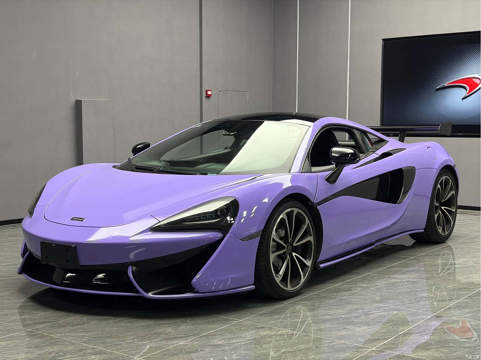 McLaren 540C, 2017 4