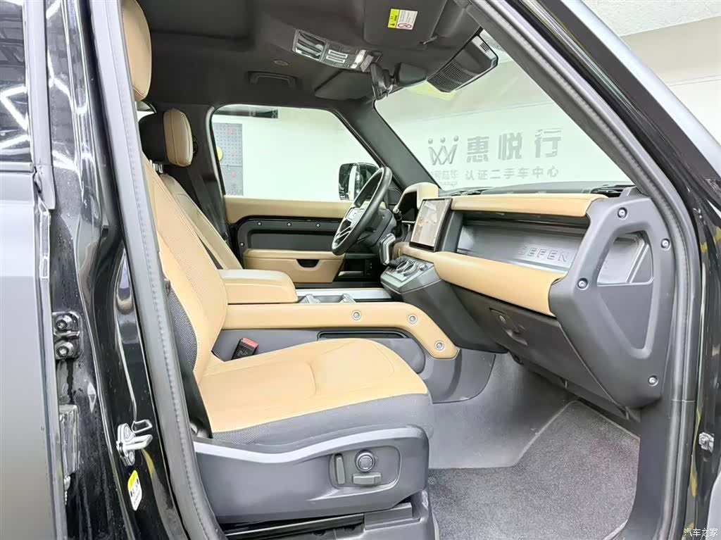Land Rover Defender, 2024 все фото