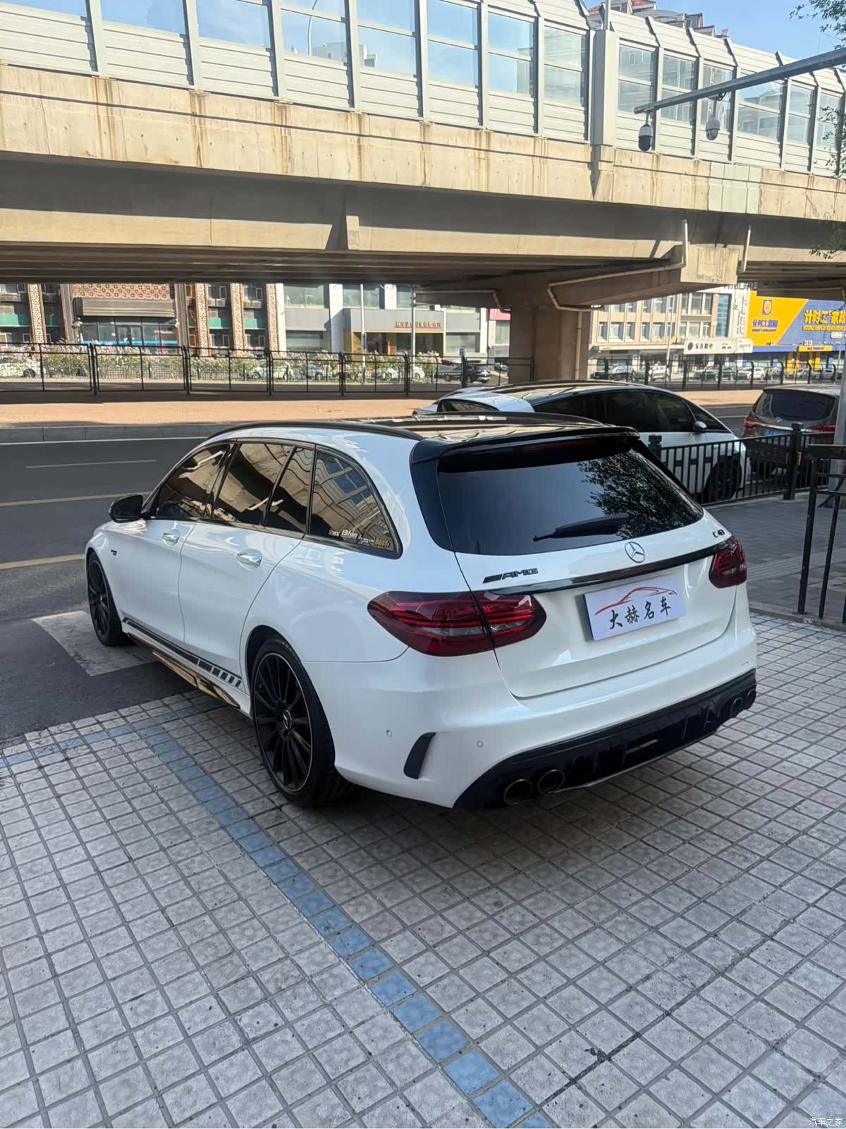 Mercedes-Benz C-Class, 2019 4