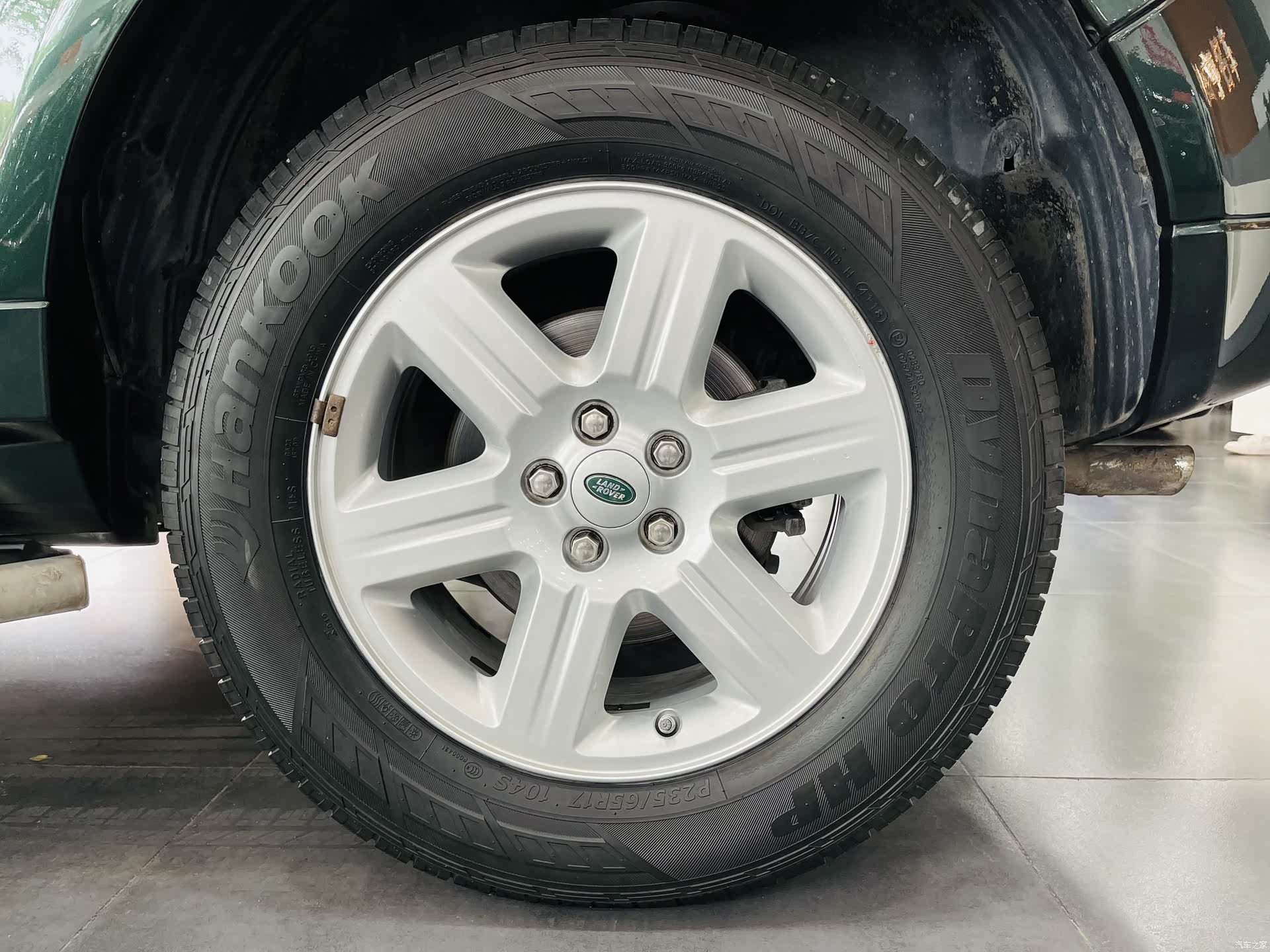 Land Rover i6, 2011 7