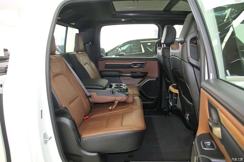 RAM Trucks, 2024 10