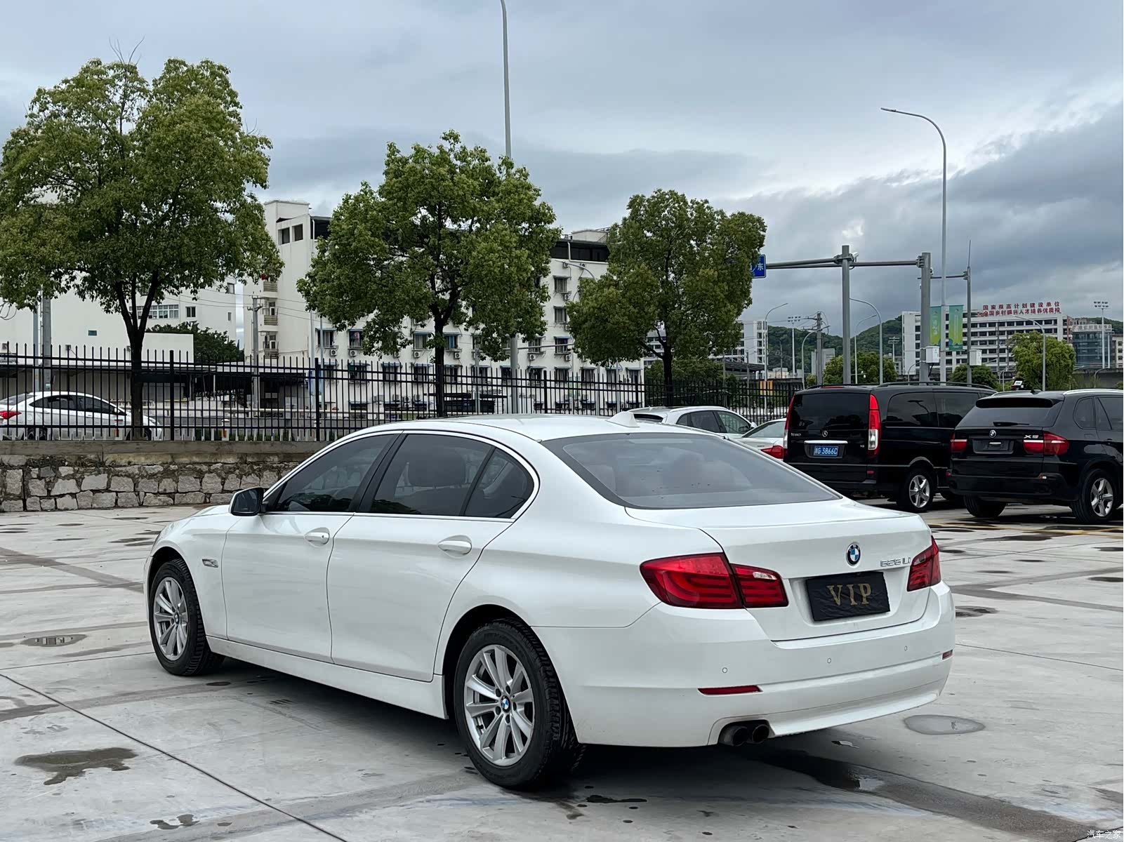 BMW 5 Series, 2013 12