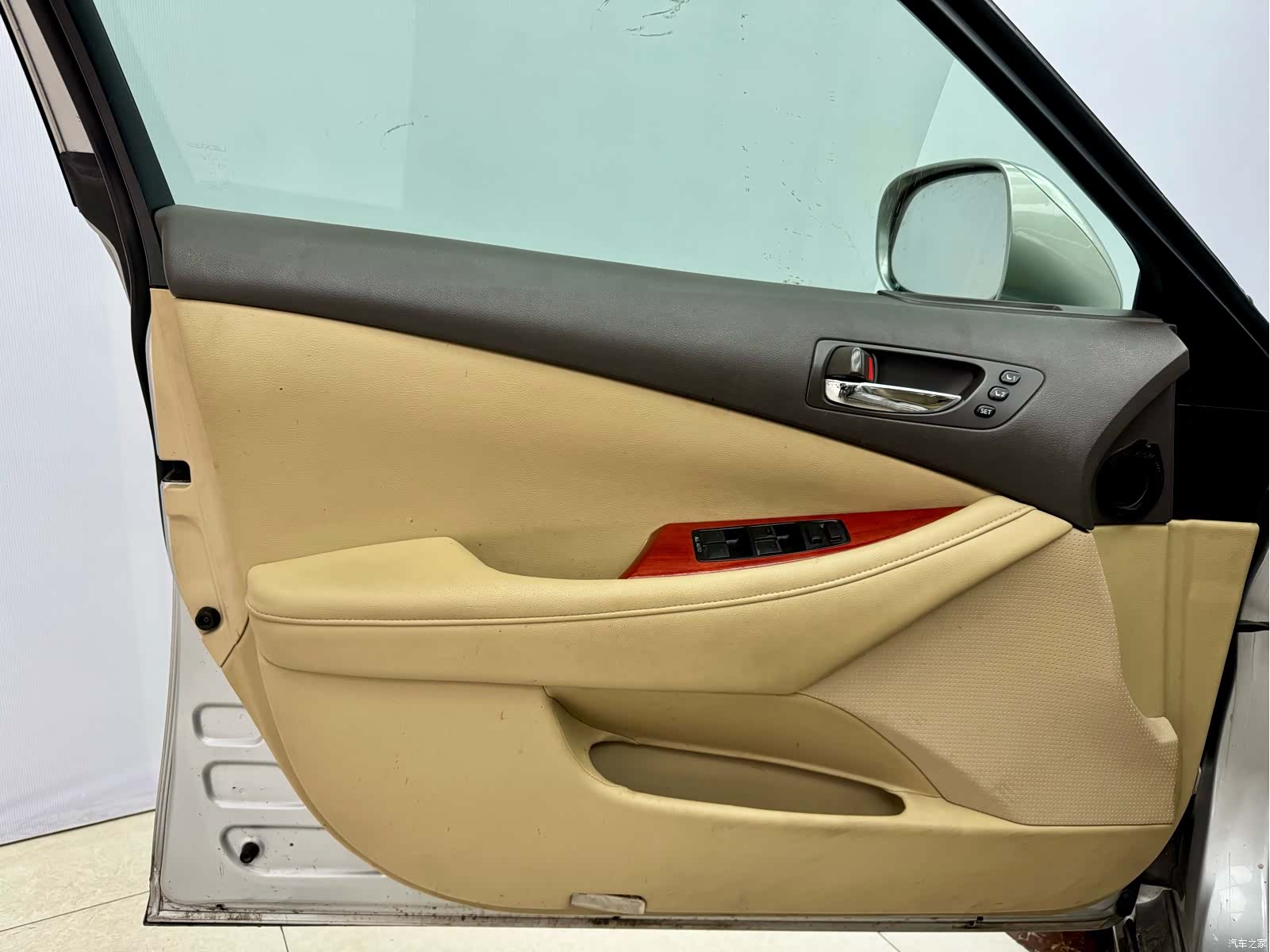 Lexus ES, 2008 7