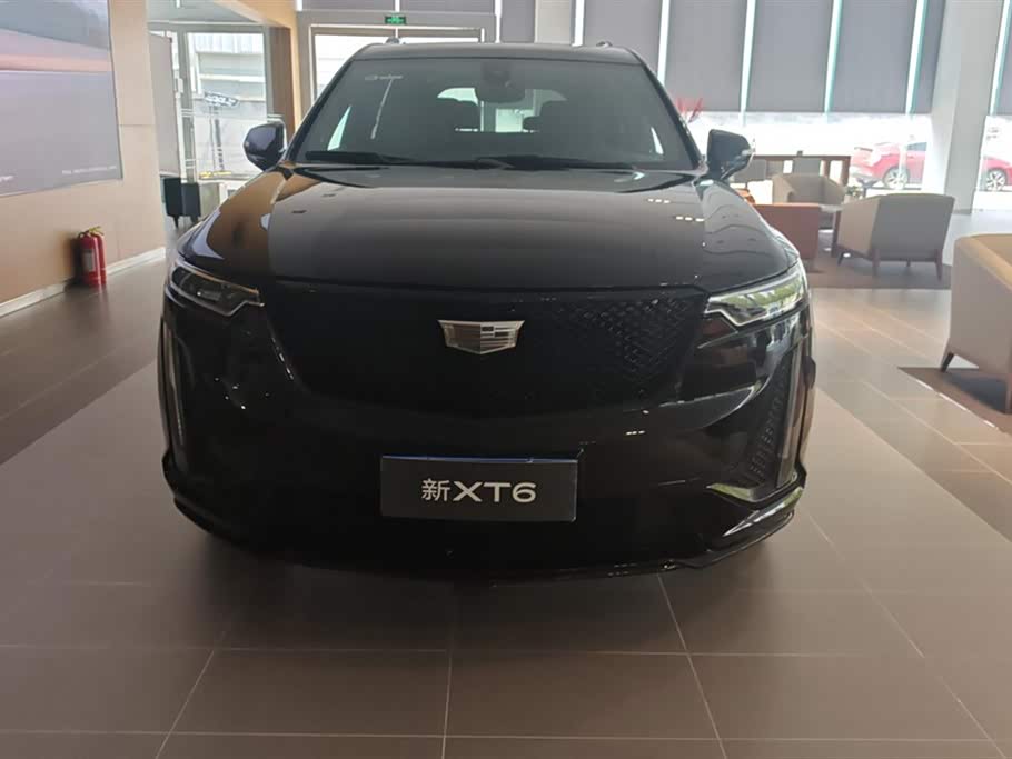 Cadillac XT6