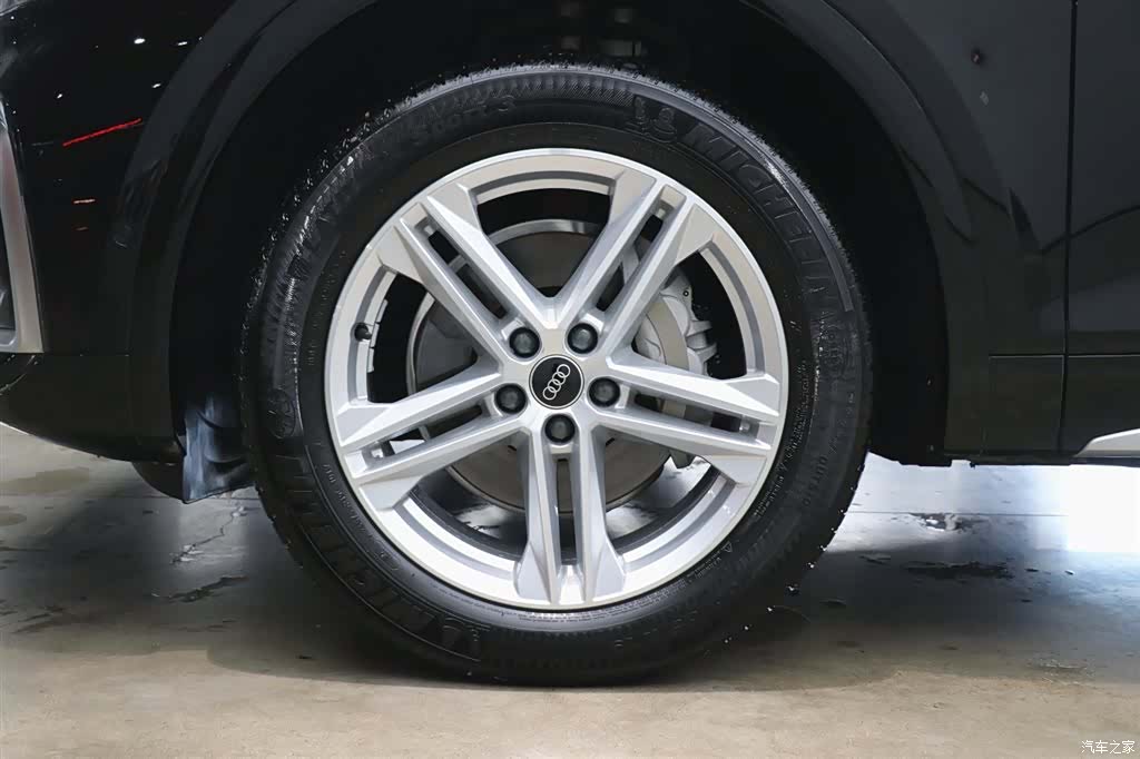 Audi Q5L, 2022 27