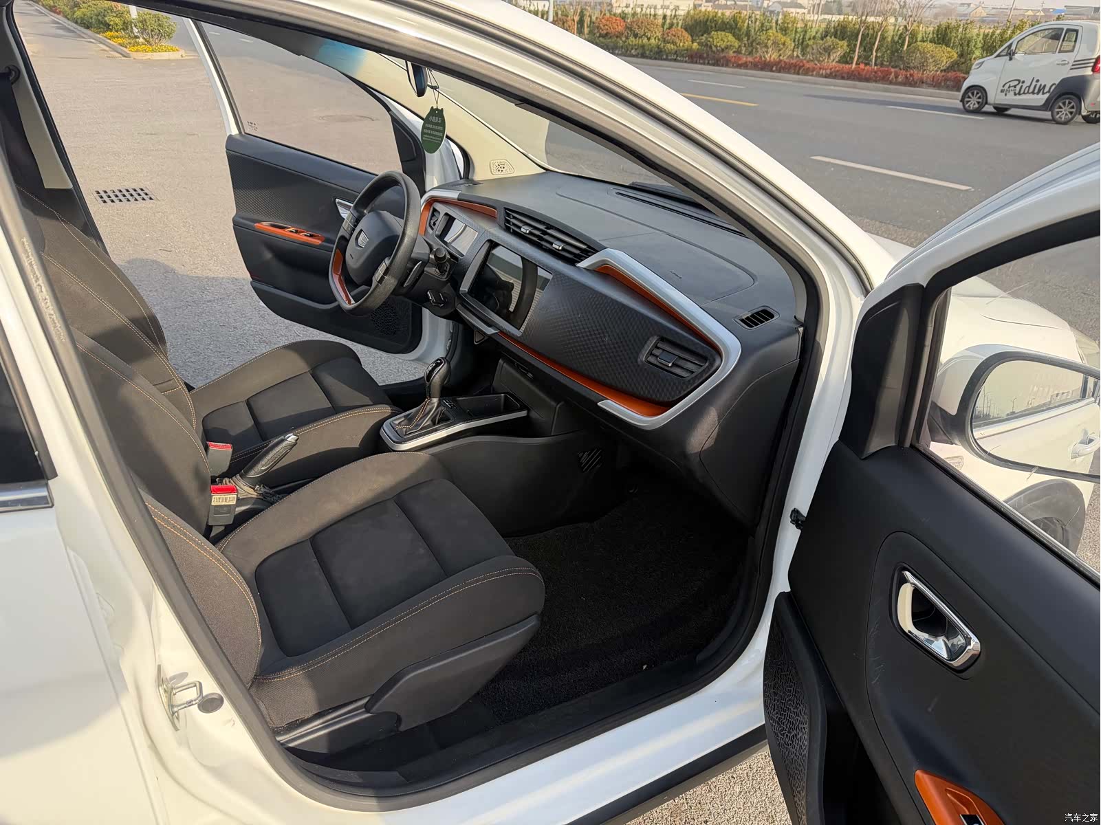 Geely X1, 2018 6