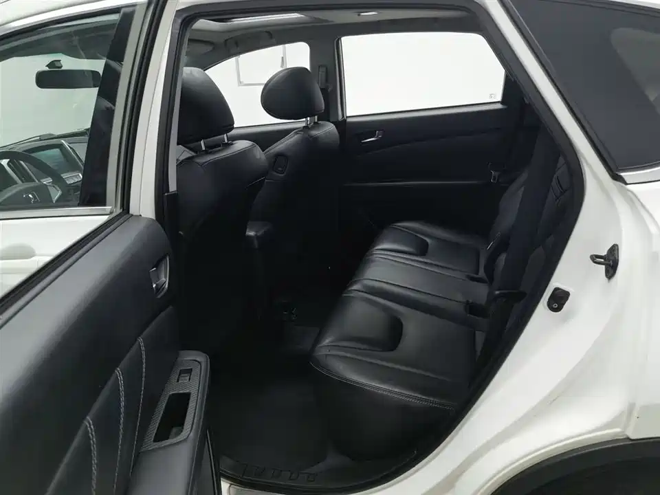 Luxgen Excellent 6 SUV