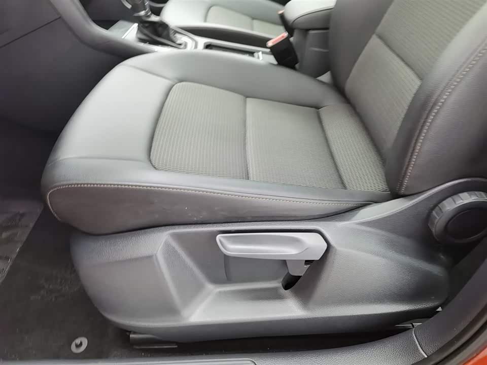 Volkswagen Golf*Jiayu