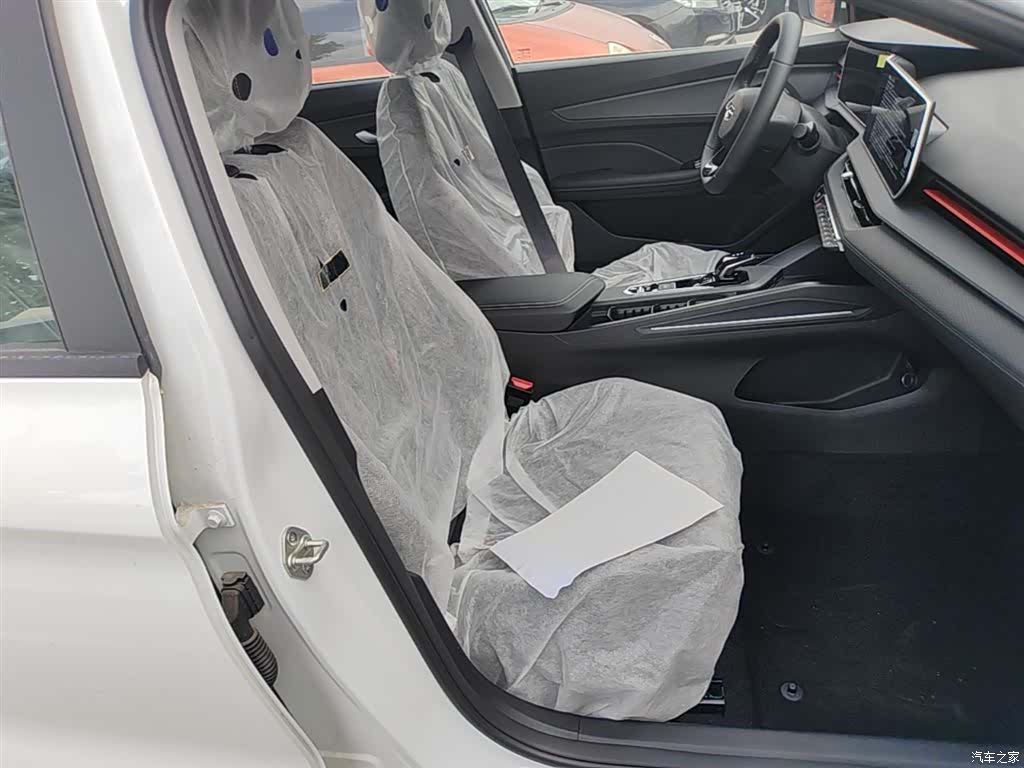 Geely Binray, 2026 25