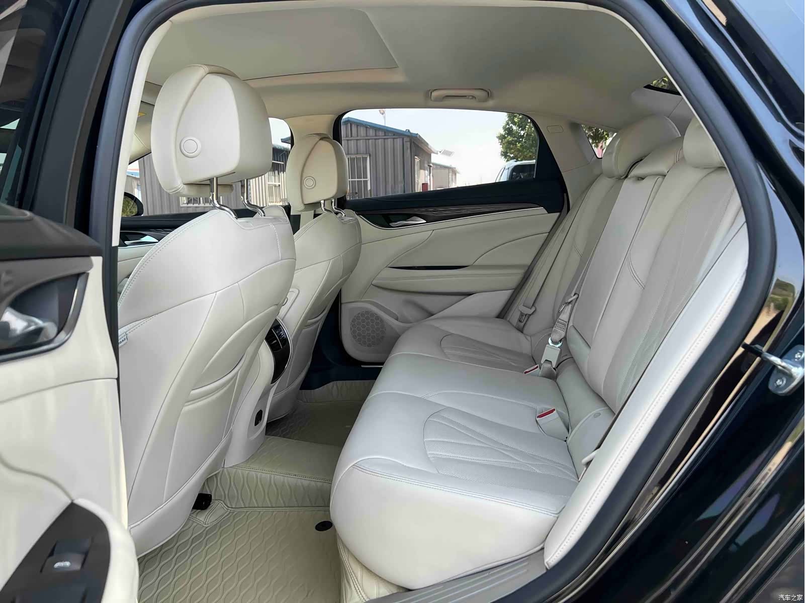 Buick LaCrosse, 2022 7