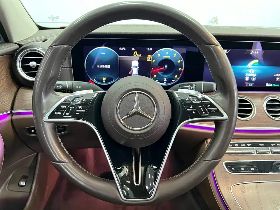 Mercedes-Benz E-class Mercedes-Benz E-class