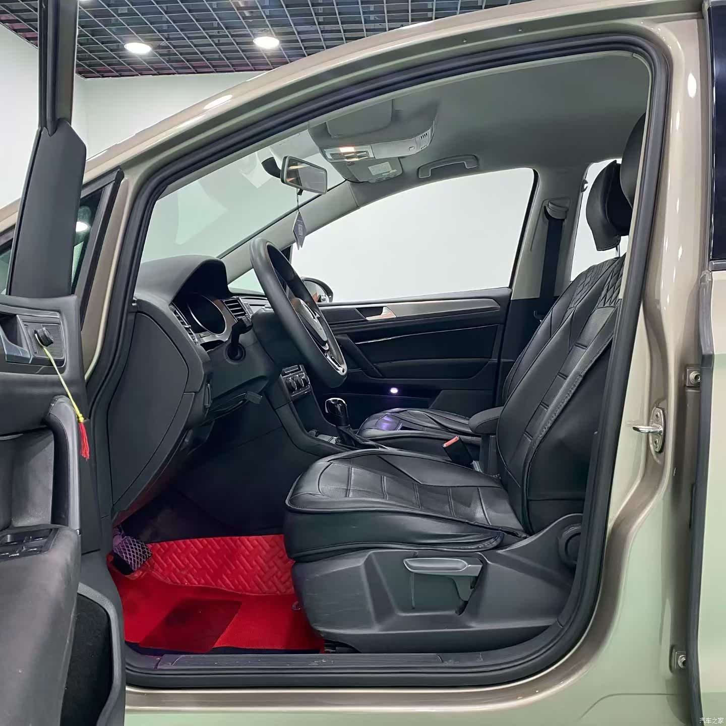 Volkswagen Golf, 2019 4