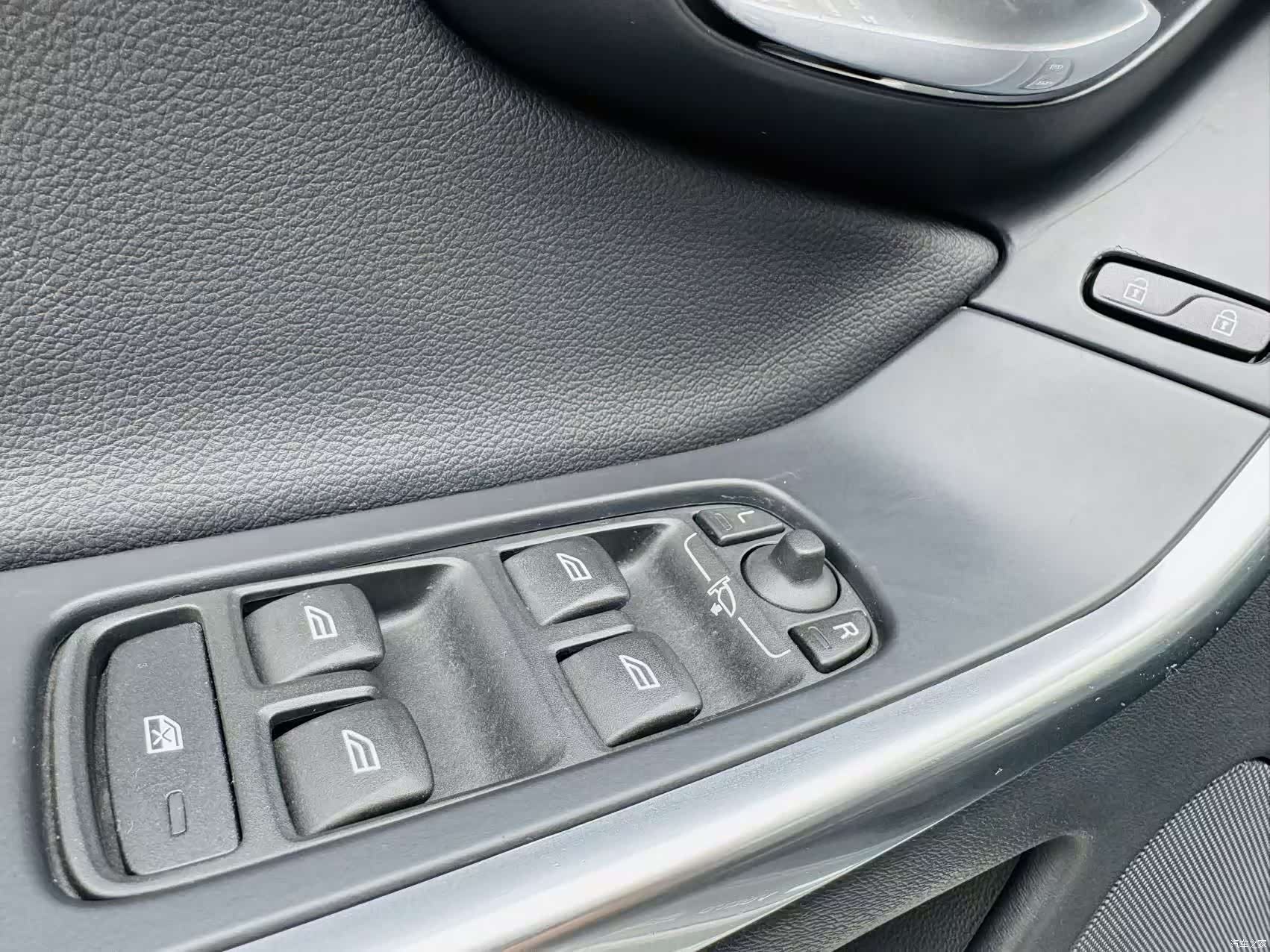 Volvo XC60, 2014 18