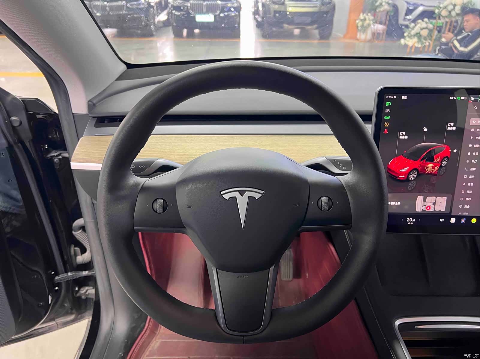 Tesla Model Y, 2023 7