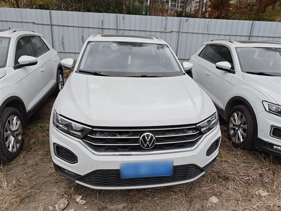 Volkswagen T-ROC exploring Songs
