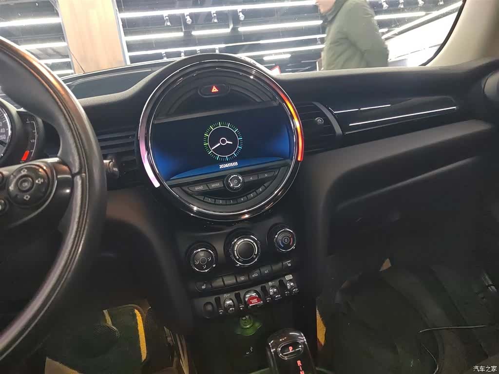 Mini Cooper, 2019 все фото