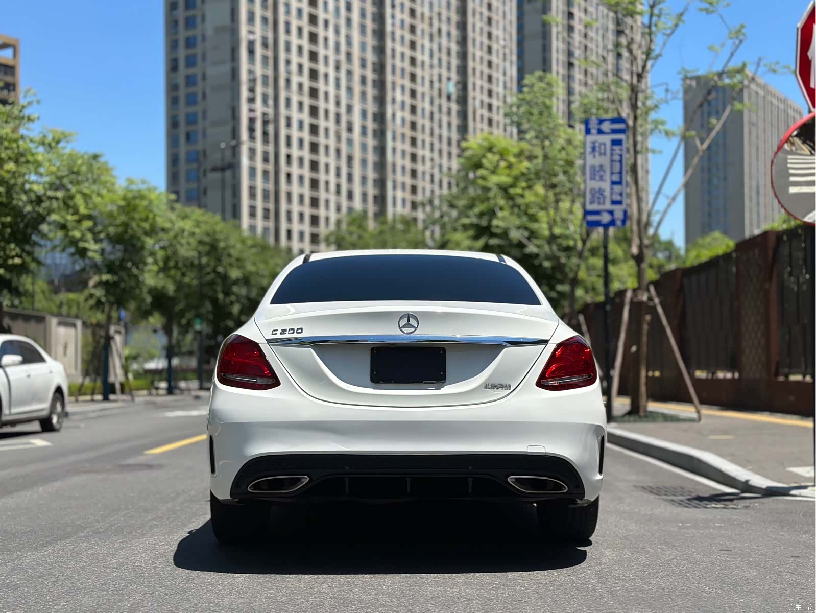 Mercedes-Benz C-Class, 2015 6