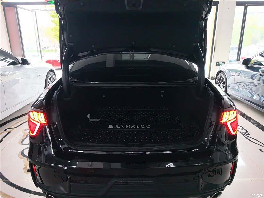 Lynk & Co 02, 2022 15