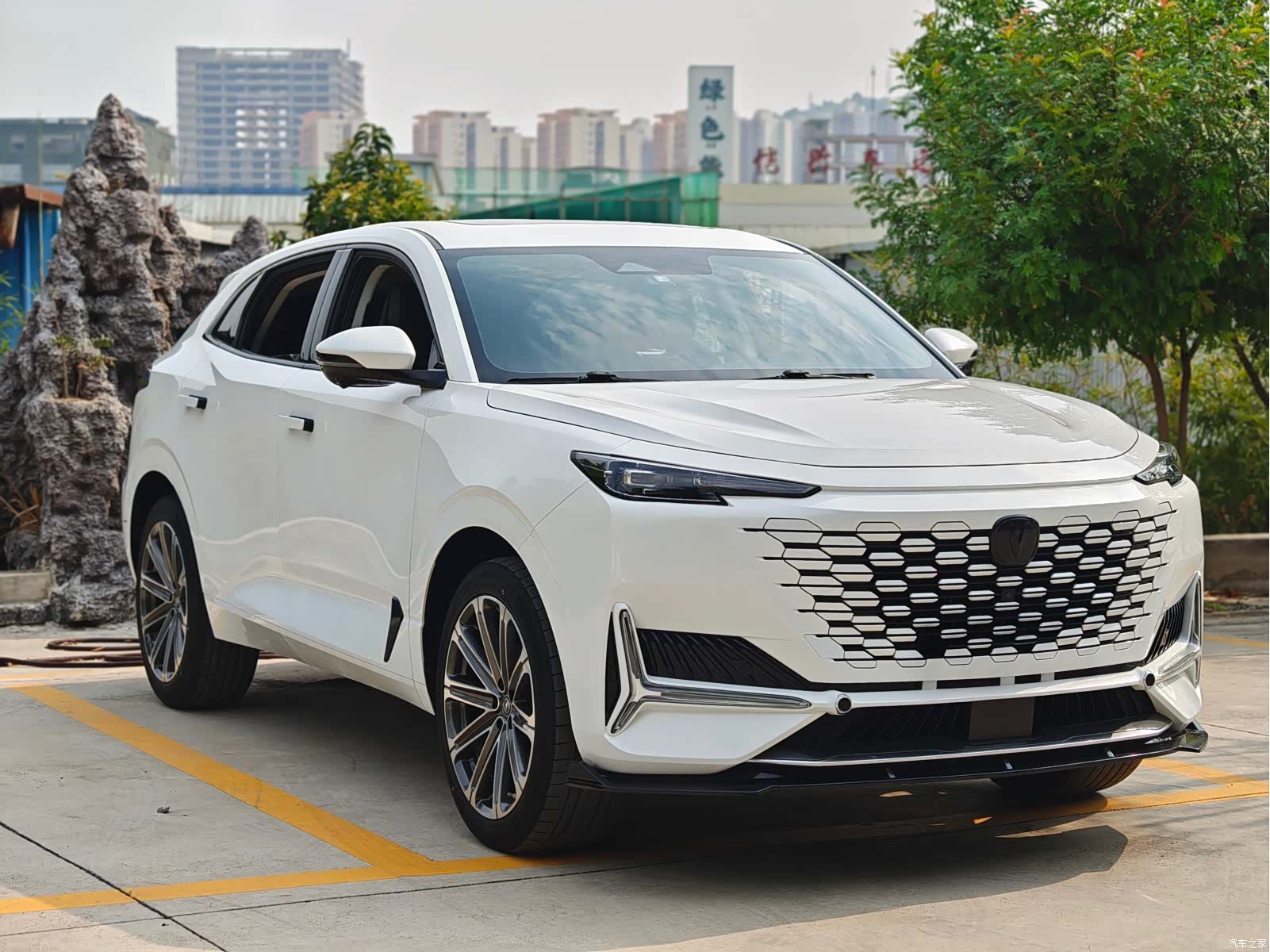 Changan UNI-K, 2022 3