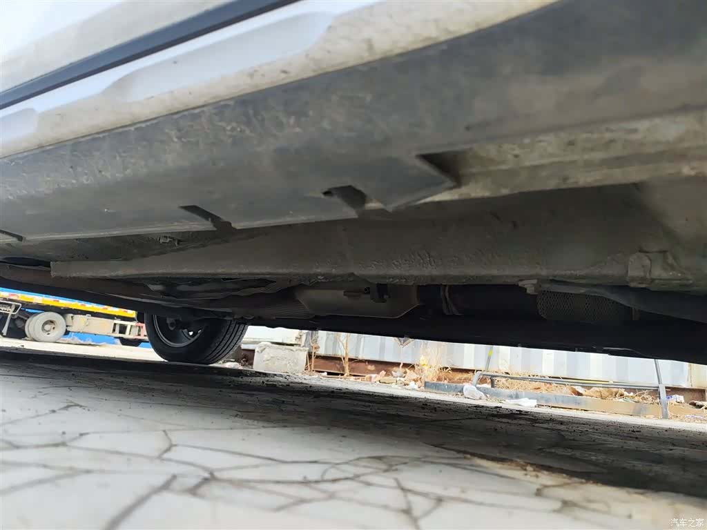 Geely S1, 2019 16